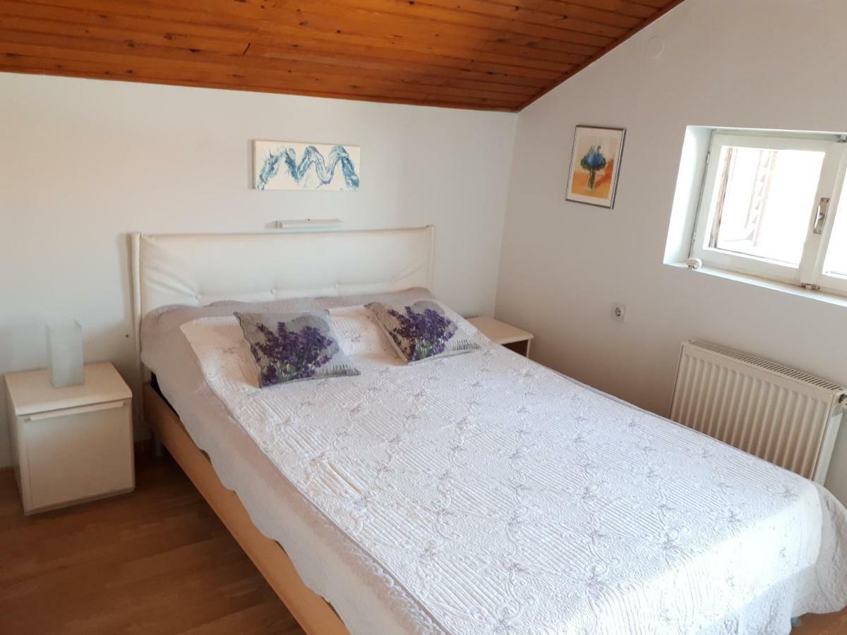 Apartmani Matas Petrcane Ngoại thất bức ảnh