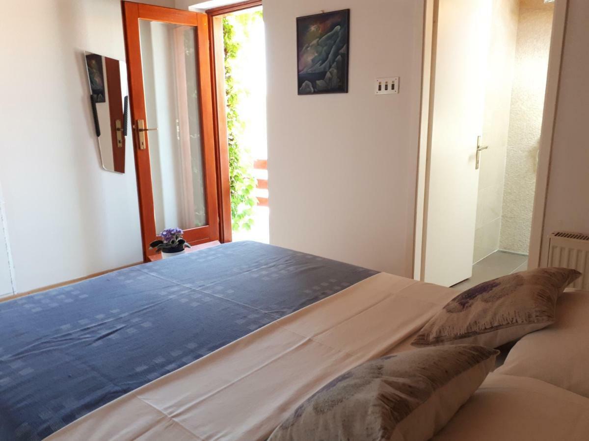Apartmani Matas Petrcane Ngoại thất bức ảnh